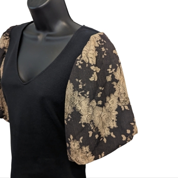 ANTHROPOLOGIE black puff sleeve top small - Picture 3 of 6